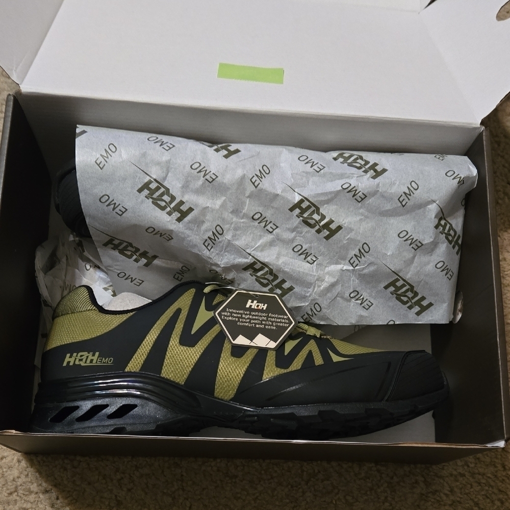 NWT Mens Athletic Cross Training Sneakers Water Proof - Picture 8 of 8